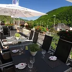 Zur Post Alojamento de Acomodação e Pequeno-almoço Klotten