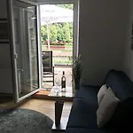 Zur Post كلوتن