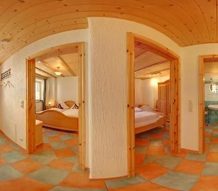 Zur Post Bed & Breakfast