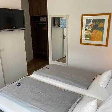 Zur Post 3* Klotten
