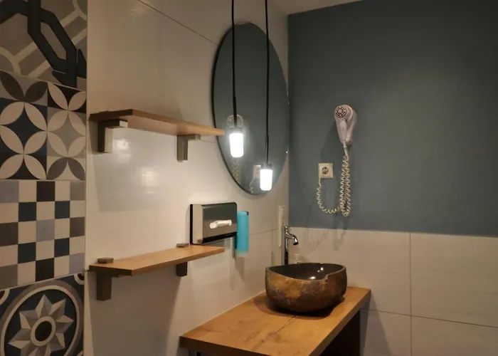 Couette-café Zur Post 3*